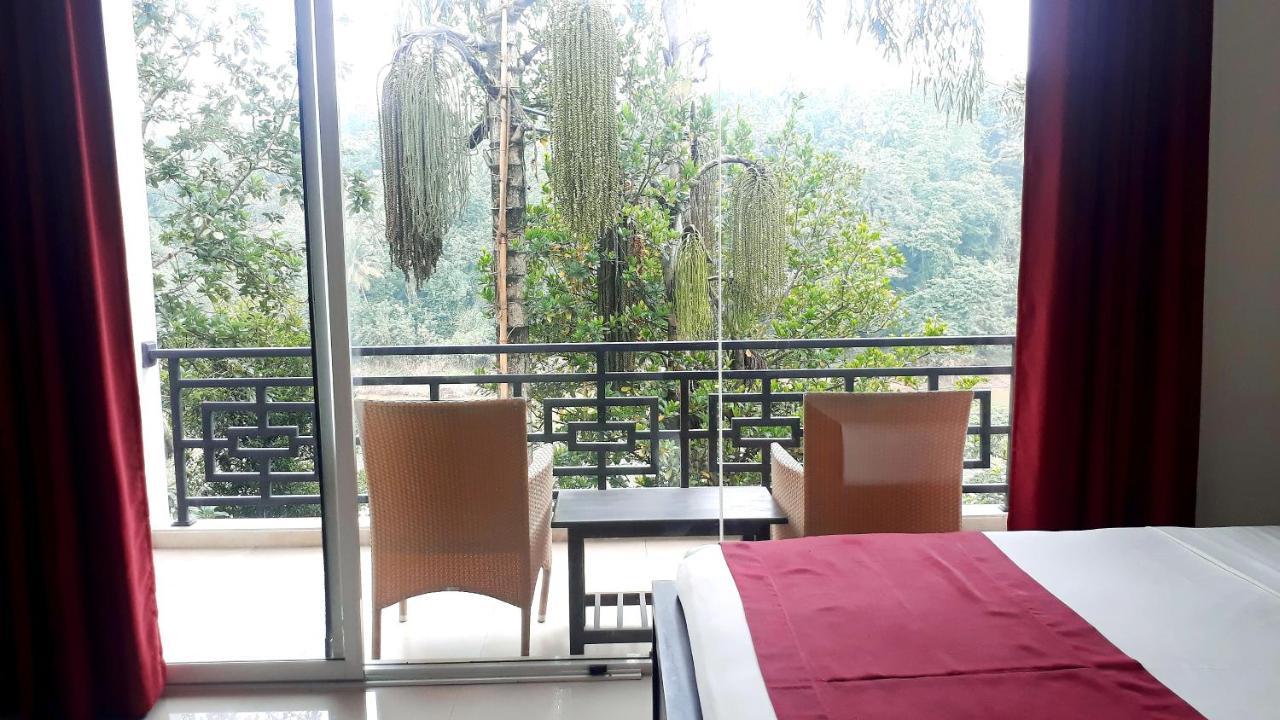 Kandy Rivers Edge Nature Resort Eksteriør bilde